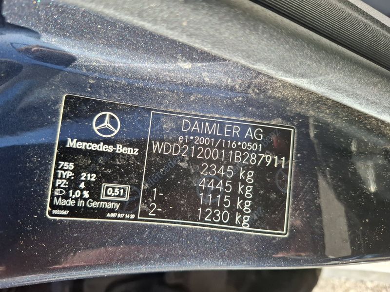 Mercedes-Benz E-Klasse E 220 CDI BlueTEC Executive 2015 – снимка 15