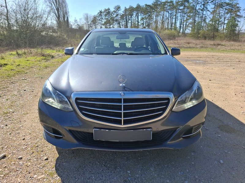Mercedes-Benz E-Klasse E 220 CDI BlueTEC Executive 2015 – снимка 7