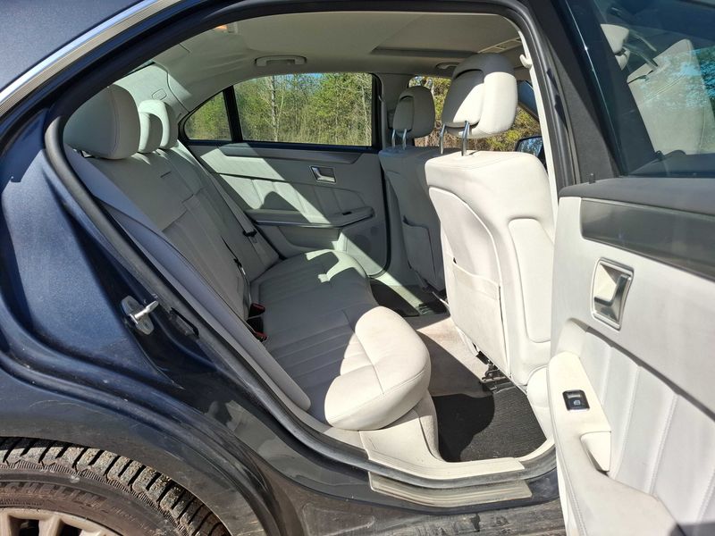 Mercedes-Benz E-Klasse E 220 CDI BlueTEC Executive 2015 – снимка 14
