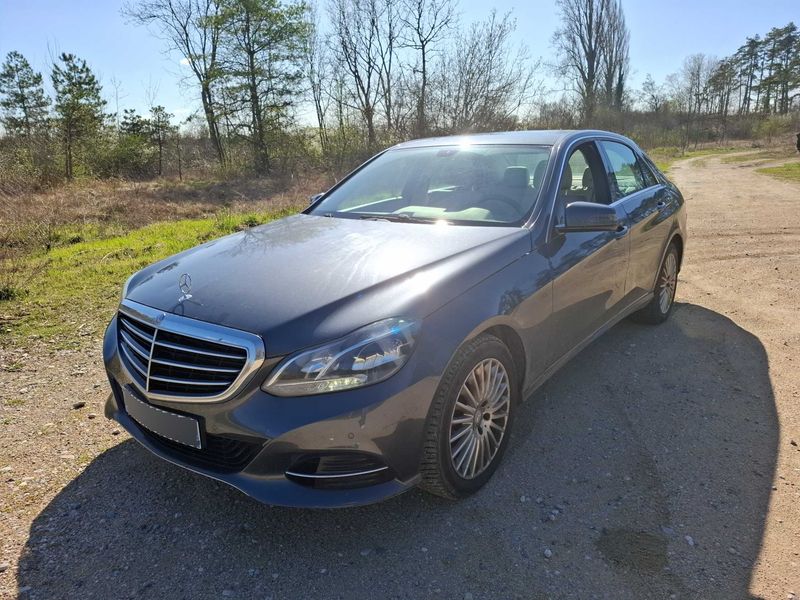 Mercedes-Benz E-Klasse E 220 CDI BlueTEC Executive 2015