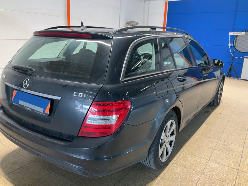 Mercedes-Benz C-Klasse C 200 CDI T BlueEfficiency Classic 2012 – снимка 6