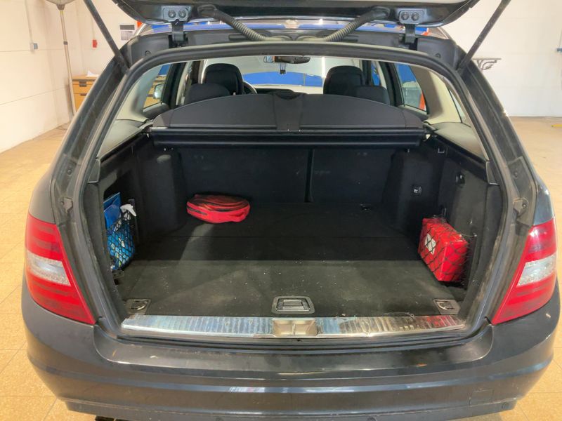 Mercedes-Benz C-Klasse C 200 CDI T BlueEfficiency Classic 2012 – снимка 10