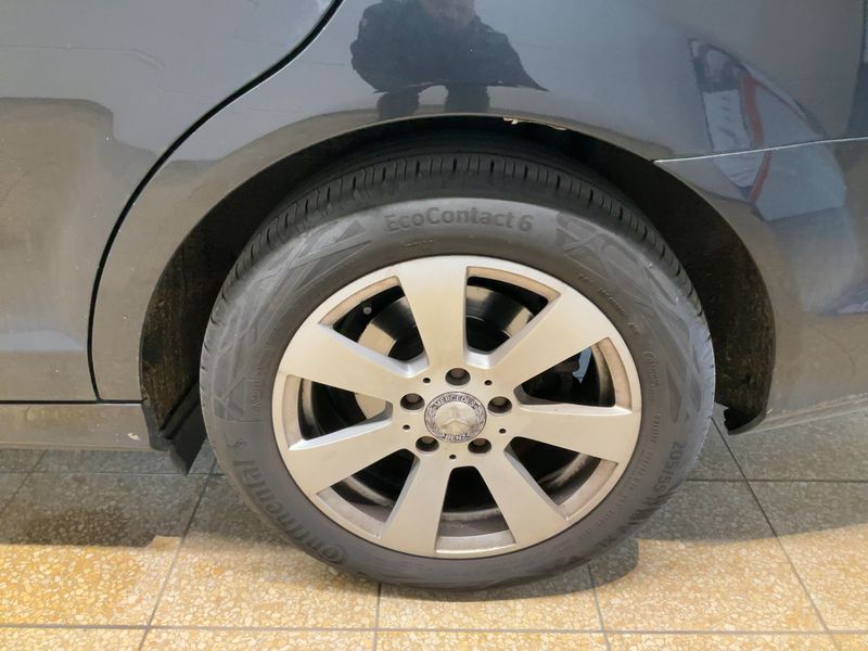 Mercedes-Benz C-Klasse C 200 CDI T BlueEfficiency Classic 2012 – снимка 17