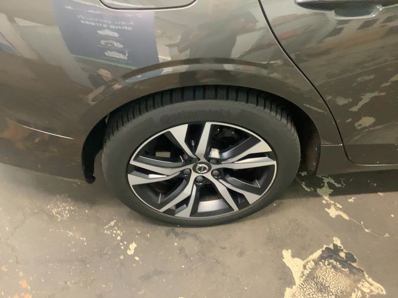Volvo V60 2.0 T6 R-Design AWD 2019 – снимка 9