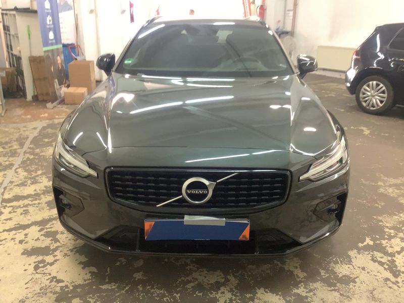 Volvo V60 2.0 T6 R-Design AWD 2019 – снимка 14