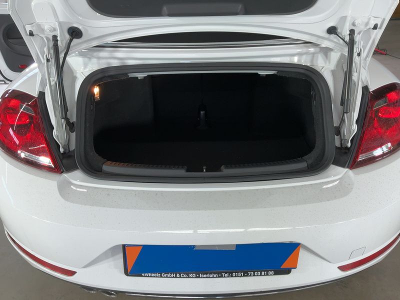 Volkswagen Beetle 2.0 TSI Dune BlueMotion Tech 2019 – снимка 15