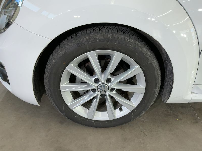 Volkswagen Beetle 2.0 TSI Dune BlueMotion Tech 2019 – снимка 3