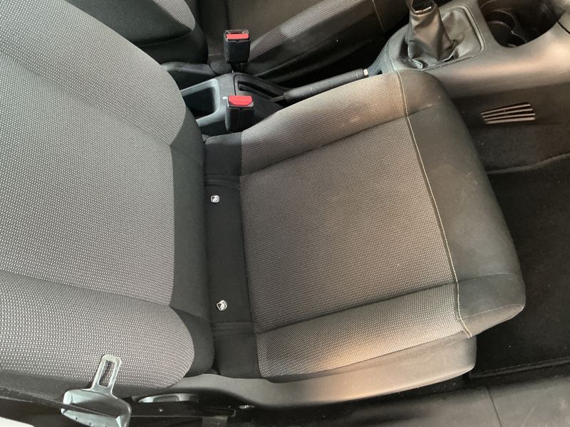 Citroen C3 1.2 PureTech Feel 2018 – снимка 36