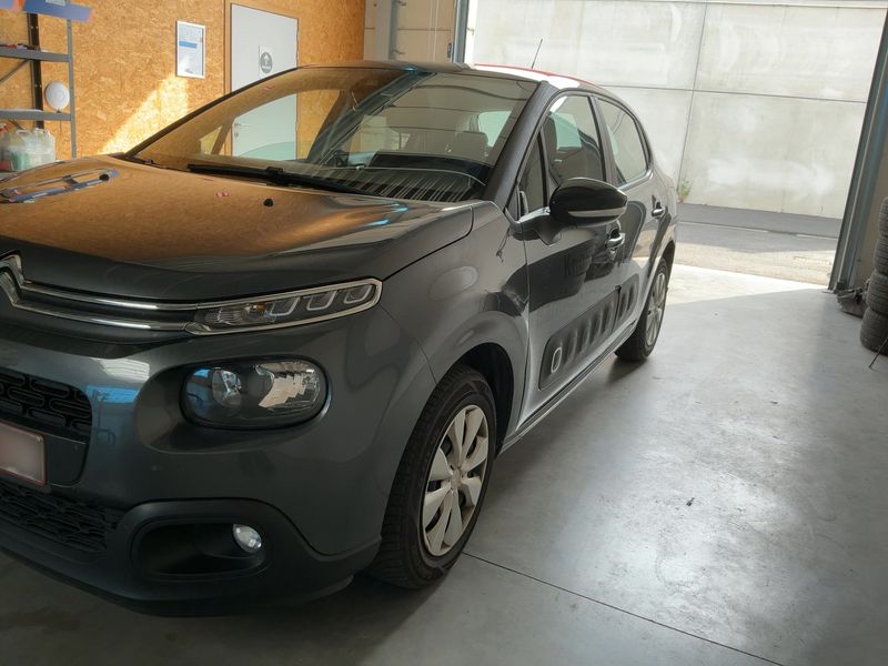 Citroen C3 1.2 PureTech Feel 2018 – снимка 2