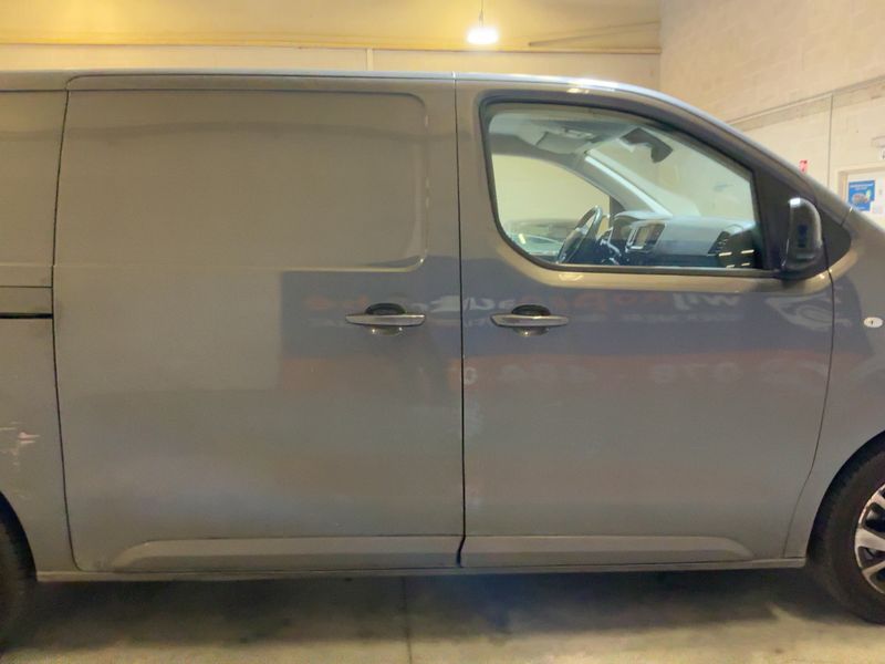 Citroen Jumpy 2.0 Blue-HDi Driver XL 2021 – снимка 10