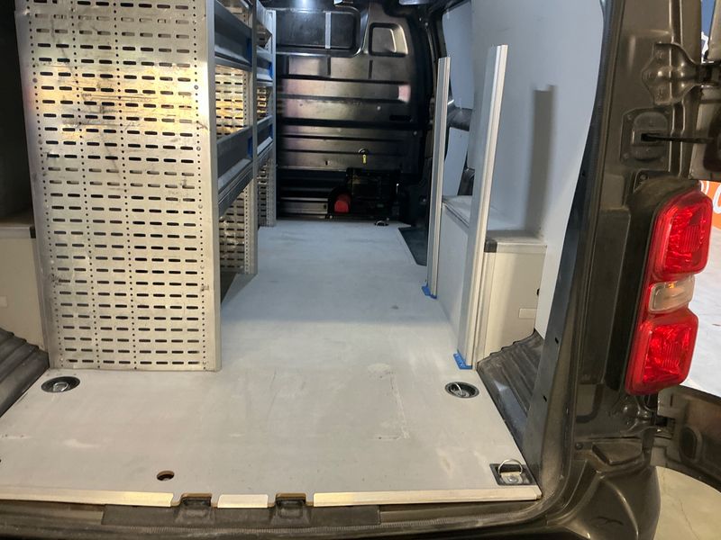 Citroen Jumpy 2.0 Blue-HDi Driver XL 2021 – снимка 25