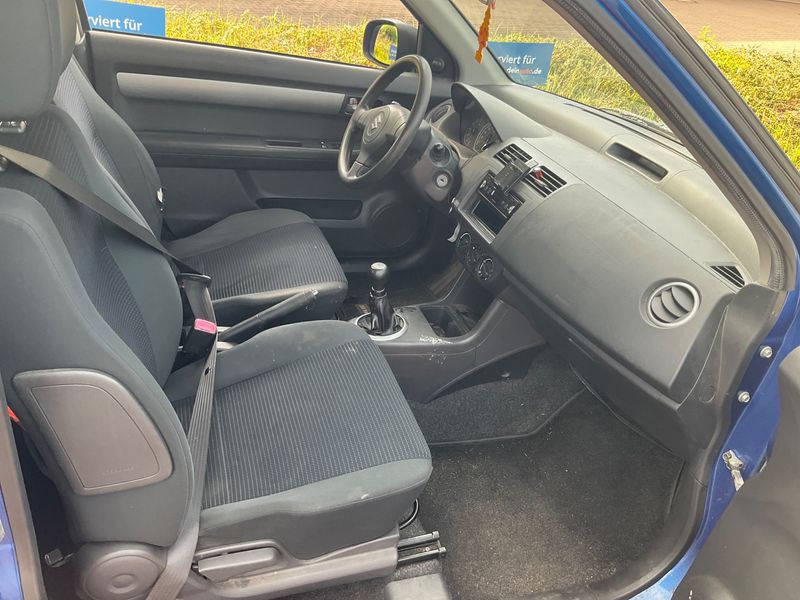 Suzuki Swift 1.3 Club 2009 – снимка 3