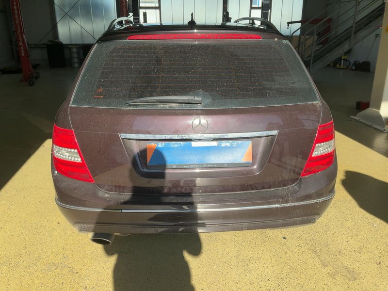 Mercedes-Benz C-Klasse C 220 CDI T BlueEfficiency Avantgarde 2012 – снимка 5