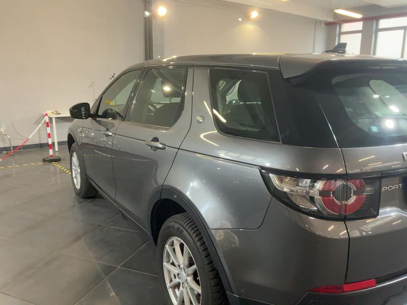Land Rover Discovery Sport 2.0 Td4 Pure 2016 – снимка 6