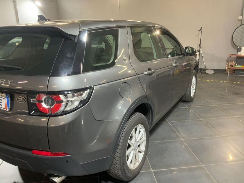 Land Rover Discovery Sport 2.0 Td4 Pure 2016 – снимка 8