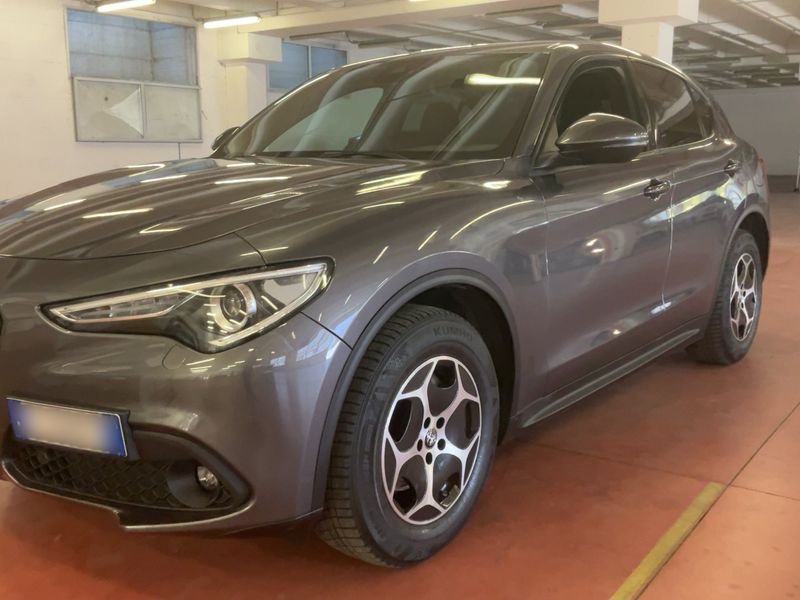 Alfa Romeo Stelvio 2.2 JTDM Super Business Q4 2022 – снимка 2