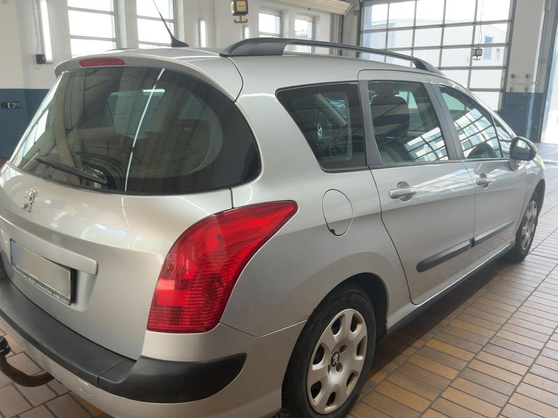 Peugeot 308 1.6 HDi Access 2012 – снимка 8