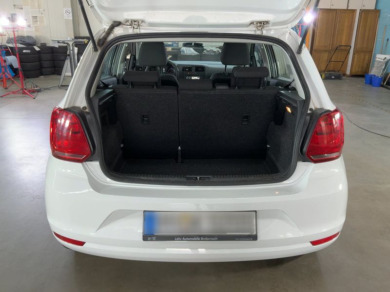 Volkswagen Polo 1.4 TDI Trendline BlueMotion Tech 2015 – снимка 15