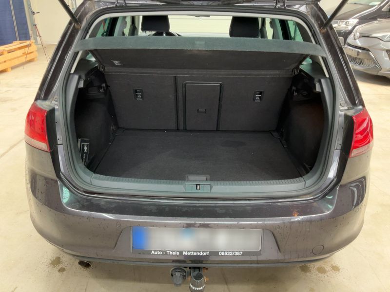 Volkswagen Golf VII 1.6 TDI Lounge BlueMotion Tech 2015 – снимка 15