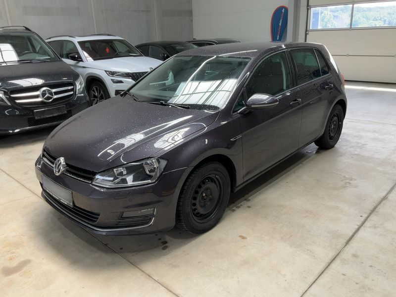 Volkswagen Golf VII 1.6 TDI Lounge BlueMotion Tech 2015 – снимка 1