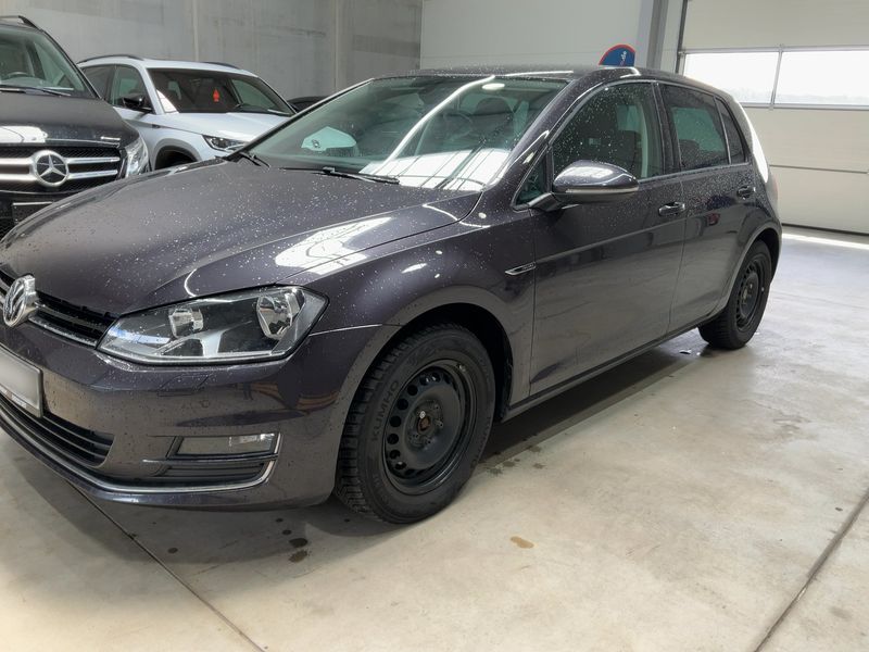 Volkswagen Golf VII 1.6 TDI Lounge BlueMotion Tech 2015 – снимка 2