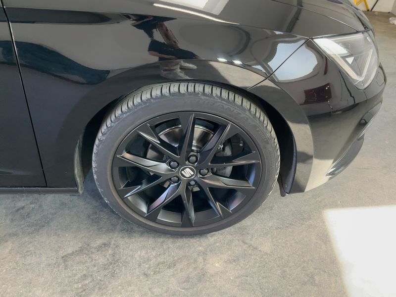 Seat Leon 1.5 TSI ACT FR Black Edition Fast Lane 2020 – снимка 11