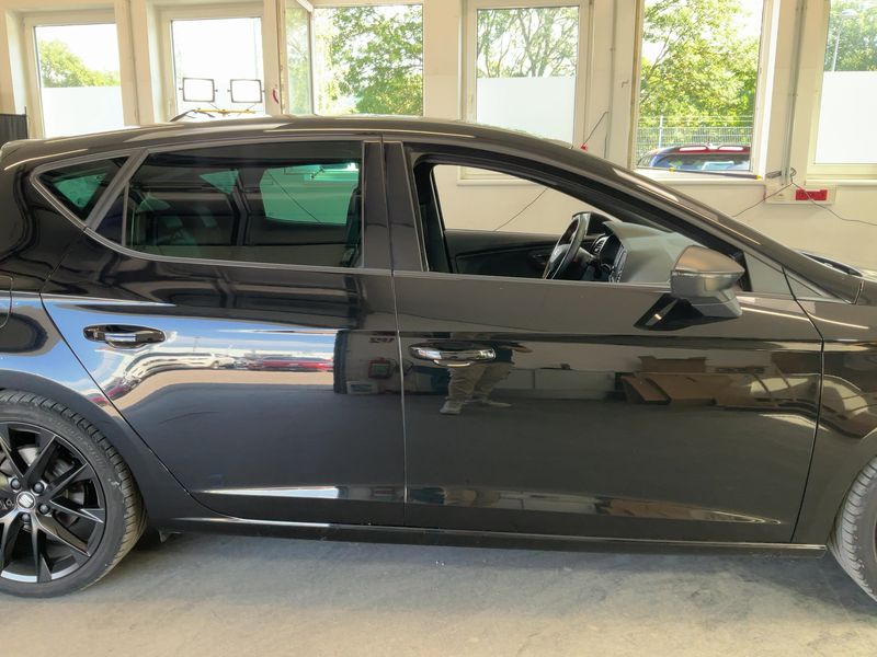 Seat Leon 1.5 TSI ACT FR Black Edition Fast Lane 2020 – снимка 10