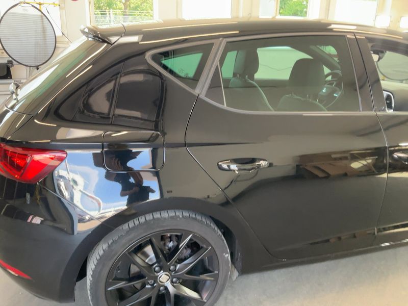 Seat Leon 1.5 TSI ACT FR Black Edition Fast Lane 2020 – снимка 8