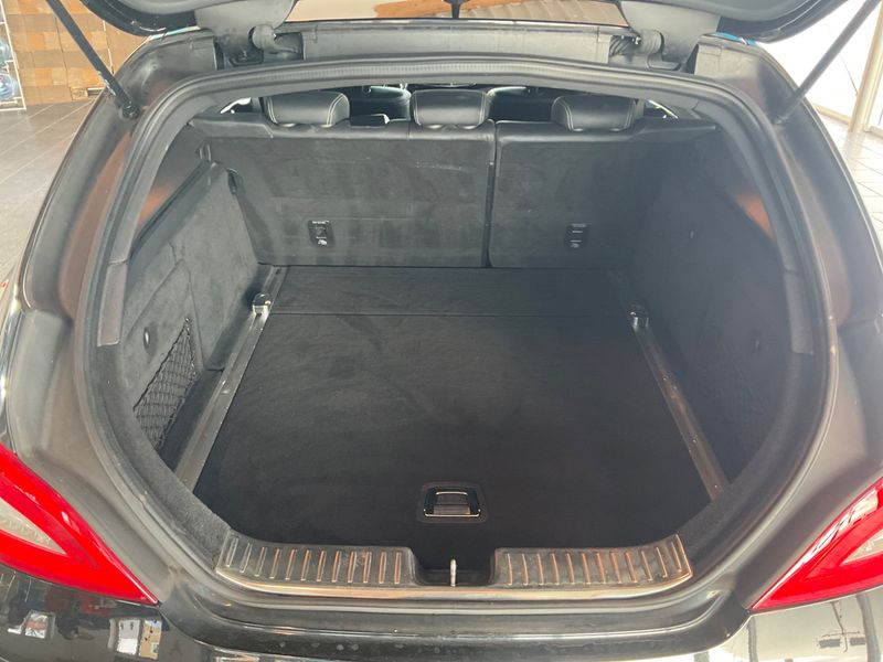 Mercedes-Benz CLS-Klasse CLS 350 d Shooting Brake 4Matic BlueEfficiency 2013 – снимка 38