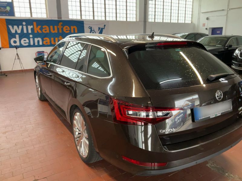 Skoda Superb 2.0 TDI Laurin & Klement 4x4 2017 – снимка 6
