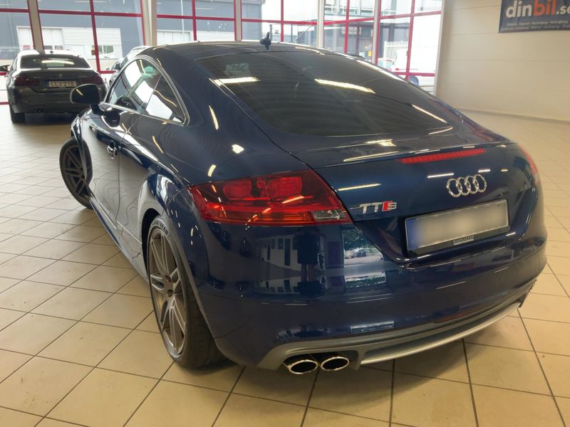 Audi TTS 2.0 TFSI quattro Coupe 2011 – снимка 6