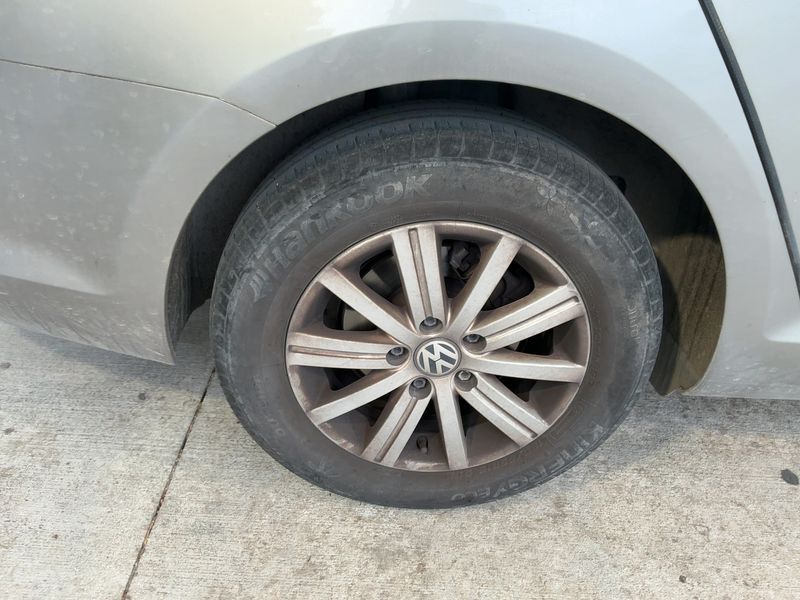 Volkswagen Golf VII 1.6 TDI Trendline BlueMotion Tech 2014 – снимка 9