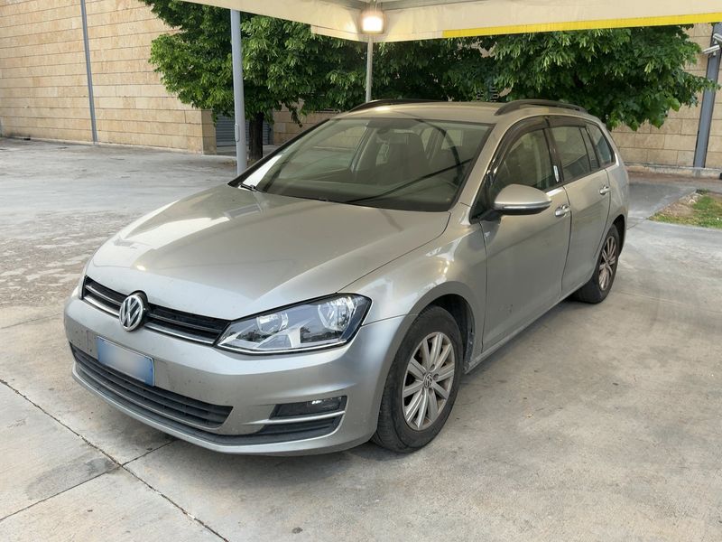 Volkswagen Golf VII 1.6 TDI Trendline BlueMotion Tech 2014