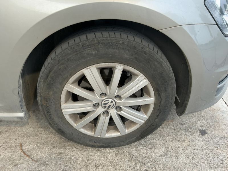 Volkswagen Golf VII 1.6 TDI Trendline BlueMotion Tech 2014 – снимка 11