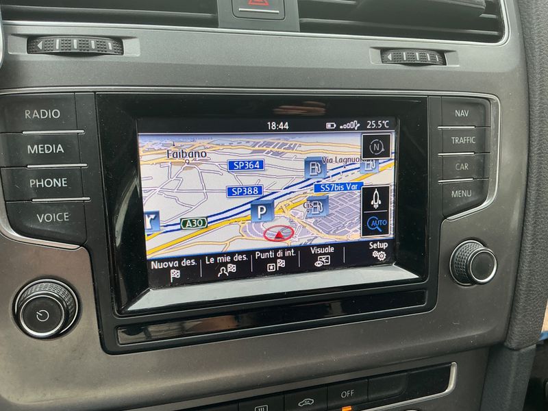Volkswagen Golf VII 1.6 TDI Trendline BlueMotion Tech 2014 – снимка 23