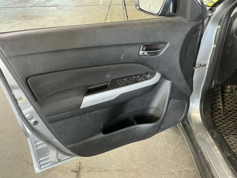 Suzuki Vitara 1.6 DDiS Comfort 4x4 2017 – снимка 36