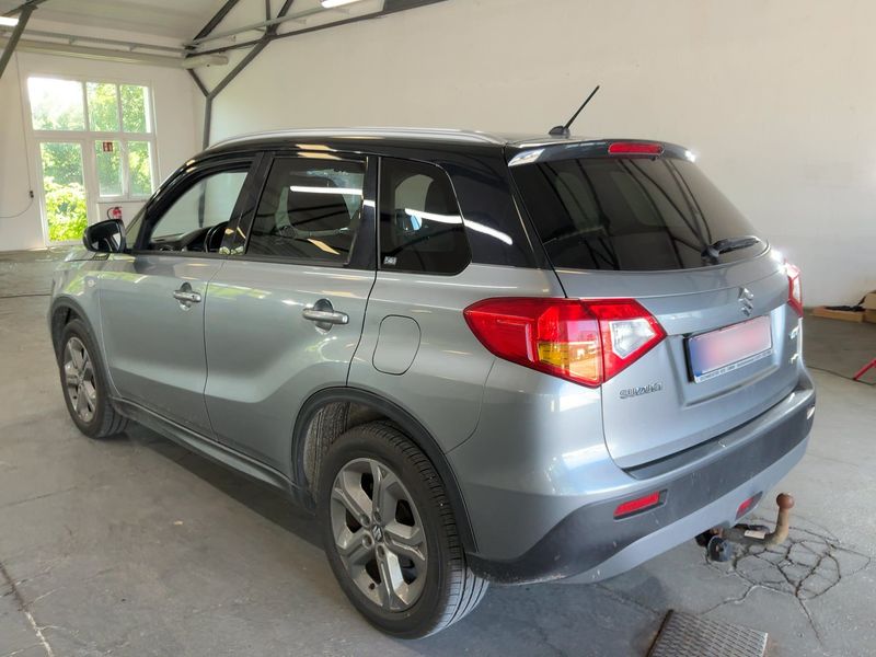 Suzuki Vitara 1.6 DDiS Comfort 4x4 2017 – снимка 6