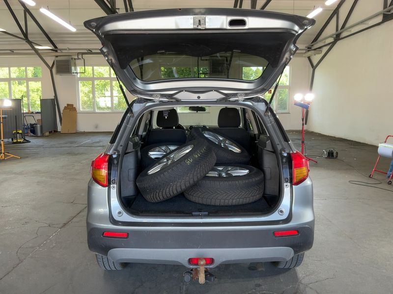 Suzuki Vitara 1.6 DDiS Comfort 4x4 2017 – снимка 16