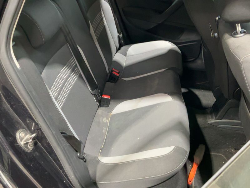 Volkswagen Polo 1.6 TDI Life 2013 – снимка 19