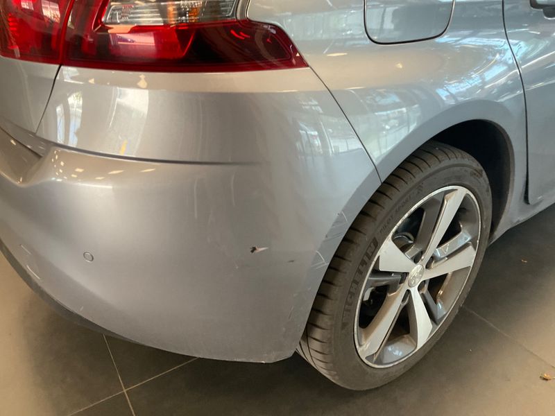Peugeot 308 1.6 Blue-HDi Active 2017 – снимка 27