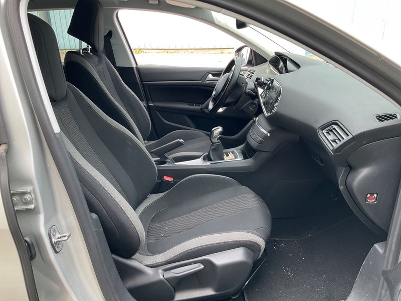 Peugeot 308 1.2 e-THP Style 2016 – снимка 3