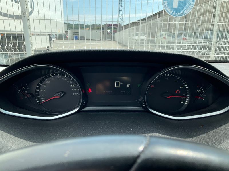 Peugeot 308 1.2 e-THP Style 2016 – снимка 4