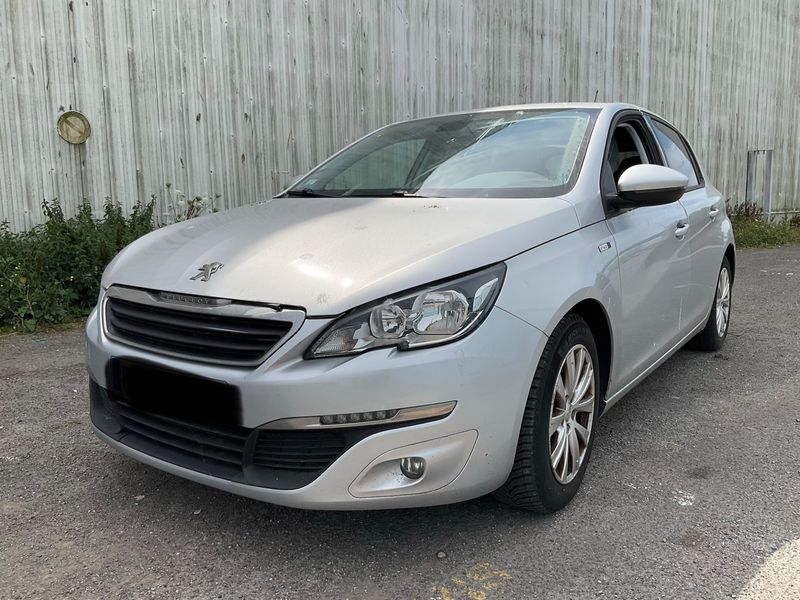 Peugeot 308 1.2 e-THP Style 2016 – снимка 1
