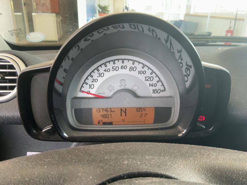 Smart fortwo 1.0 Micro Hybrid Drive pure 2014 – снимка 18