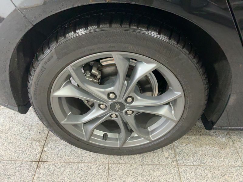 Ford Focus 1.5 TDCi EcoBlue ST-Line 2020 – снимка 9