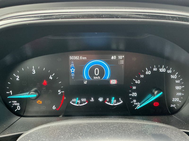 Ford Focus 1.5 TDCi EcoBlue ST-Line 2020 – снимка 19