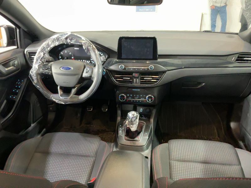 Ford Focus 1.5 TDCi EcoBlue ST-Line 2020 – снимка 18