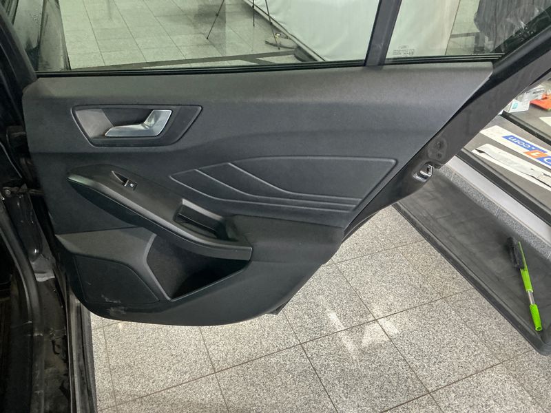 Ford Focus 1.5 TDCi EcoBlue ST-Line 2020 – снимка 26