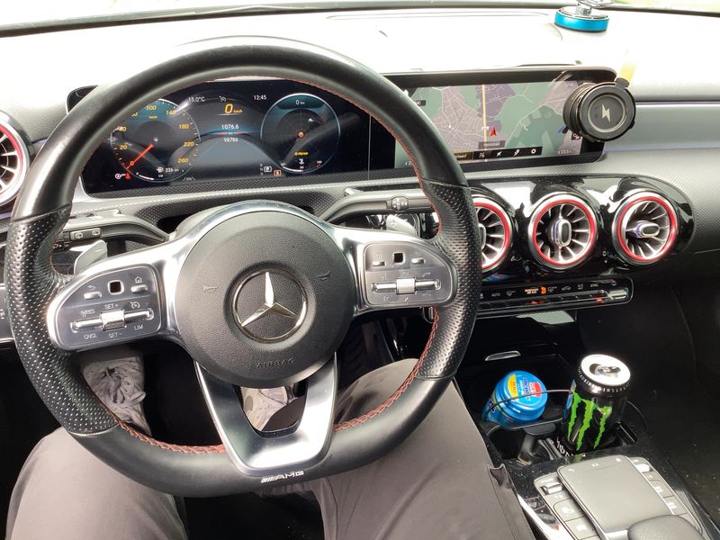 Mercedes-Benz A-Klasse A 220 4Matic AMG Line 2020 – снимка 17