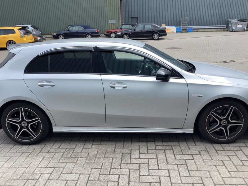 Mercedes-Benz A-Klasse A 220 4Matic AMG Line 2020 – снимка 10